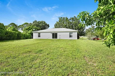 1500 Manzanita Street NW Palm Bay FL 32907