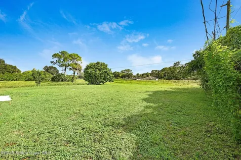 1500 Manzanita Street NW Palm Bay FL 32907
