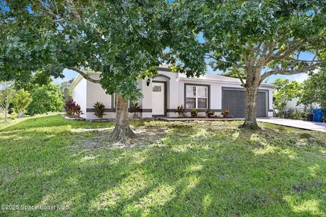 1500 Manzanita Street NW Palm Bay FL 32907