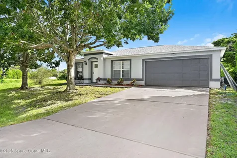 1500 Manzanita Street NW Palm Bay FL 32907