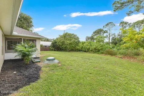 1035 Utah Street SE Palm Bay FL 32909