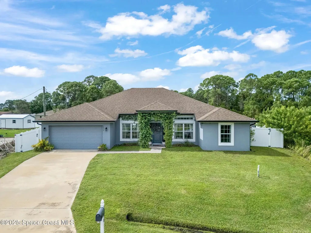 2598 Quinlin Avenue SE Palm Bay FL 32909