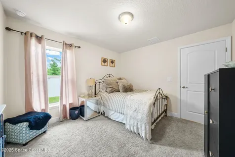 2598 Quinlin Avenue SE Palm Bay FL 32909