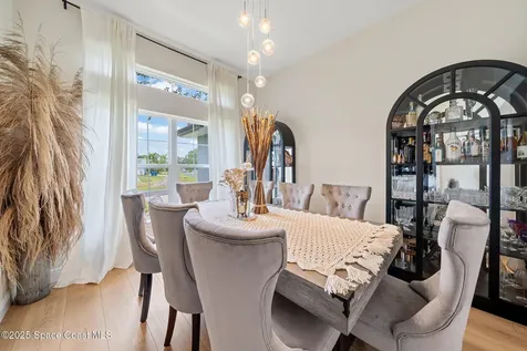 2598 Quinlin Avenue SE Palm Bay FL 32909