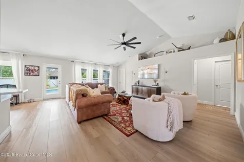 2598 Quinlin Avenue SE Palm Bay FL 32909