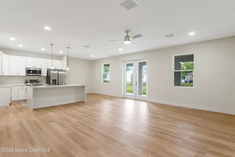 1041 Wesberry Street SE Palm Bay FL 32909