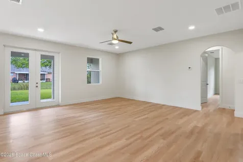 1041 Wesberry Street SE Palm Bay FL 32909