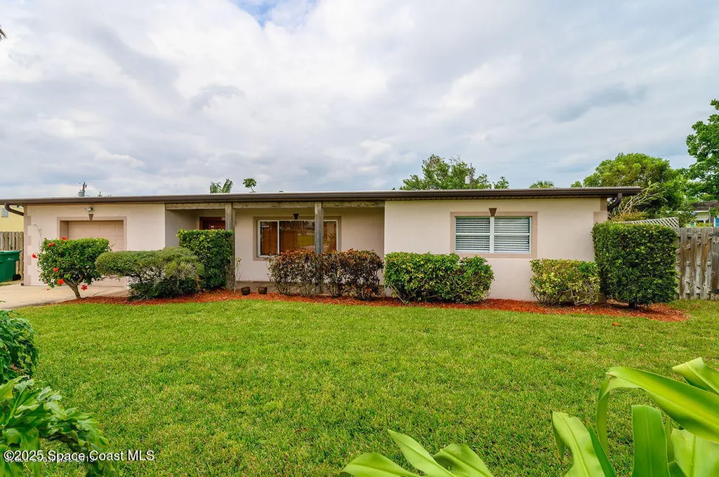 320 Pine Tree Drive Indialantic FL 32903