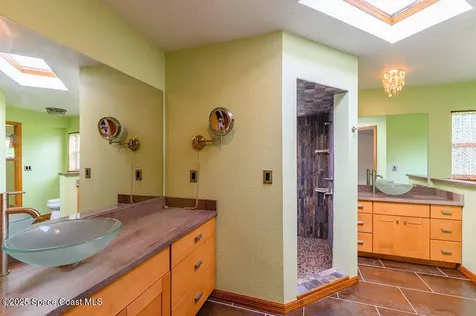 320 Pine Tree Drive Indialantic FL 32903