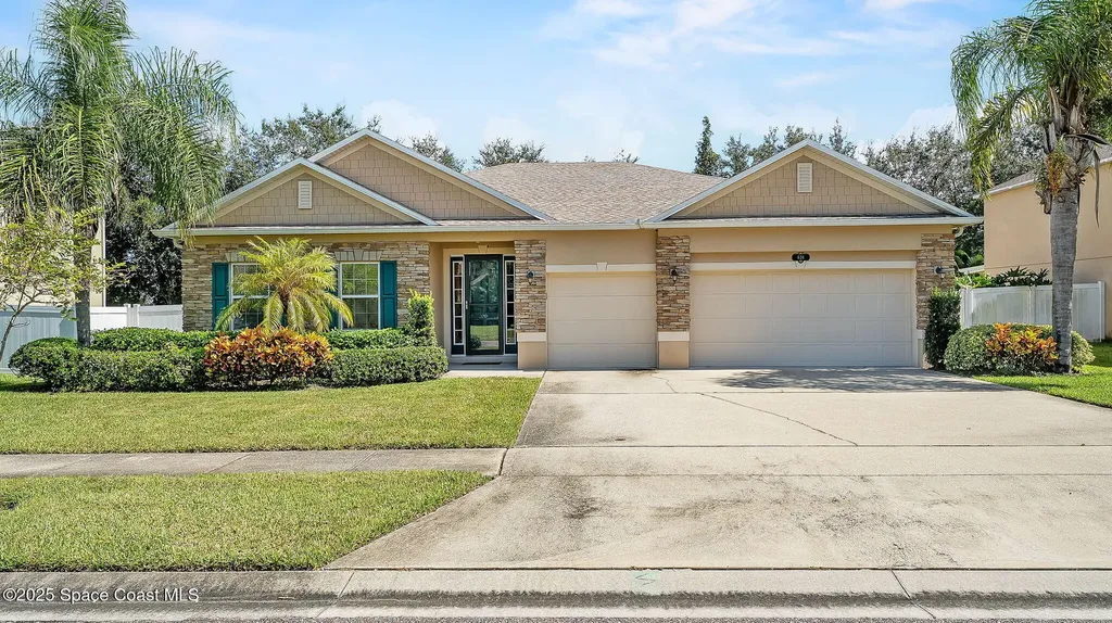 638 L M Davey Lane Titusville FL 32780
