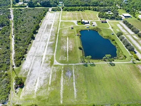 000B Berry Road Grant-valkaria FL 32949