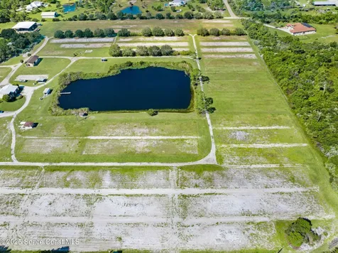 000B Berry Road Grant-valkaria FL 32949