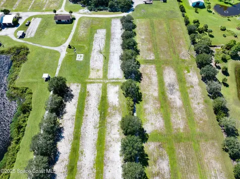 000B Berry Road Grant-valkaria FL 32949