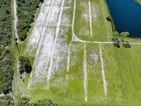 000D Berry Road Grant-valkaria FL 32949