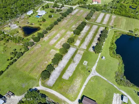 000C Berry Road Grant-valkaria FL 32949