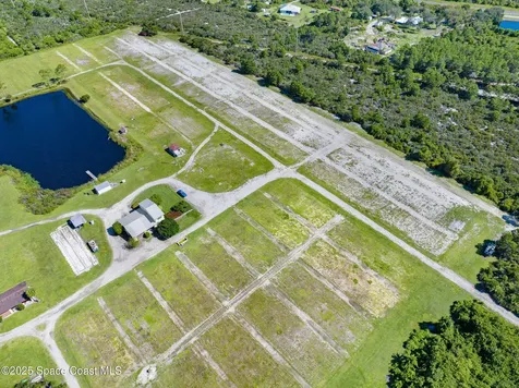 000C Berry Road Grant-valkaria FL 32949