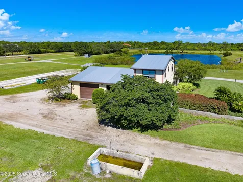 000C Berry Road Grant-valkaria FL 32949