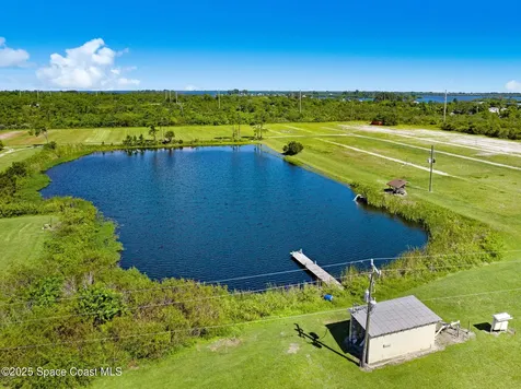 000C Berry Road Grant-valkaria FL 32949