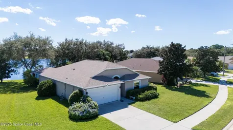 1307 Auburn Lakes Drive Rockledge FL 32955
