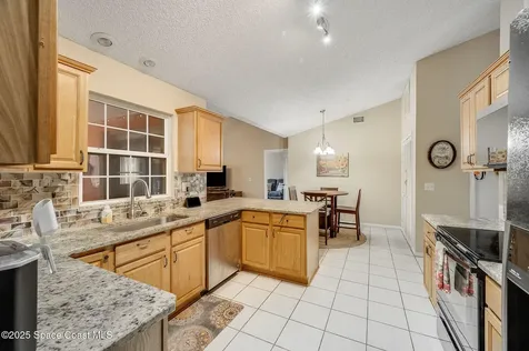 1189 Dusseldorf Avenue NW Palm Bay FL 32907