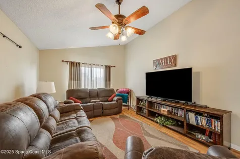 1189 Dusseldorf Avenue NW Palm Bay FL 32907