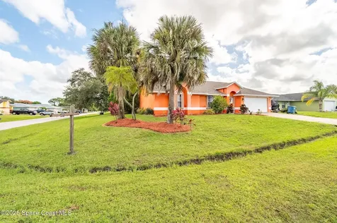 1189 Dusseldorf Avenue NW Palm Bay FL 32907
