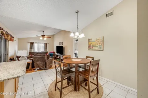 1189 Dusseldorf Avenue NW Palm Bay FL 32907