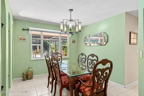 135 N Twin Lakes Road Cocoa FL 32926