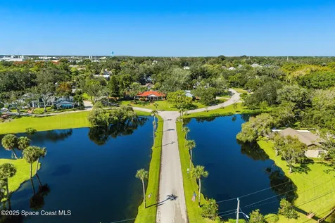 135 N Twin Lakes Road Cocoa FL 32926