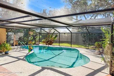 135 N Twin Lakes Road Cocoa FL 32926