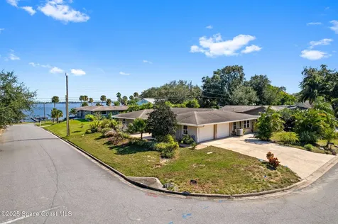 11 Highview Drive Cocoa FL 32922
