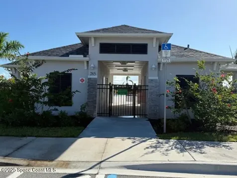 2672 Pinwherry Street NW Palm Bay FL 32907