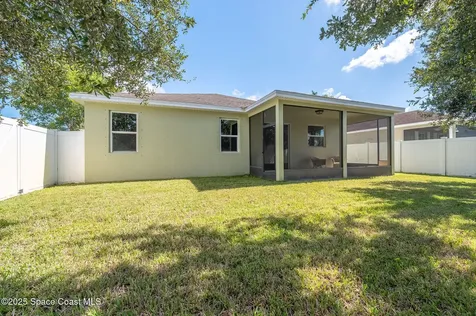 100 Elena Drive Sebastian FL 32958