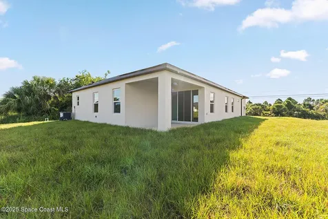 2941 Anjar Avenue SW Palm Bay FL 32908