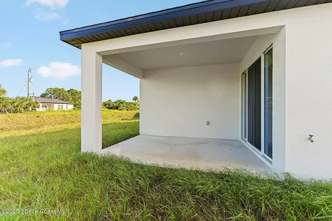 2941 Anjar Avenue SW Palm Bay FL 32908