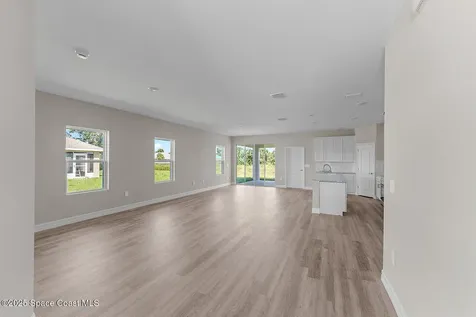 2941 Anjar Avenue SW Palm Bay FL 32908