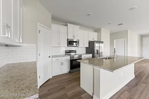 2941 Anjar Avenue SW Palm Bay FL 32908