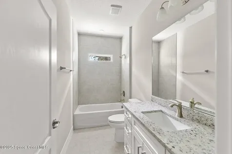 2718 Lakeland Avenue SW Palm Bay FL 32908