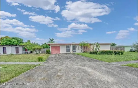159 NE Lobster Road Port St. Lucie FL 34983