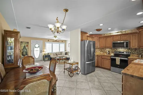 663 Bermuda Road Cocoa Beach FL 32931