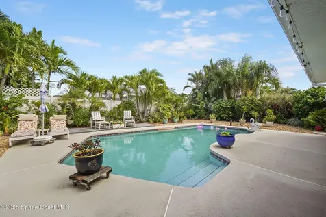 663 Bermuda Road Cocoa Beach FL 32931