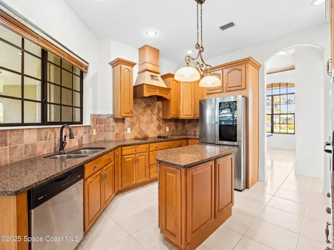 896 Yellow Wood Court SE Palm Bay FL 32909