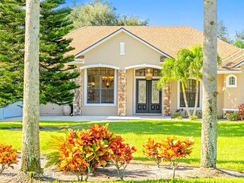896 Yellow Wood Court SE Palm Bay FL 32909