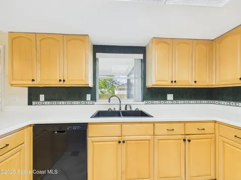 2265 44th Avenue Vero Beach FL 32966