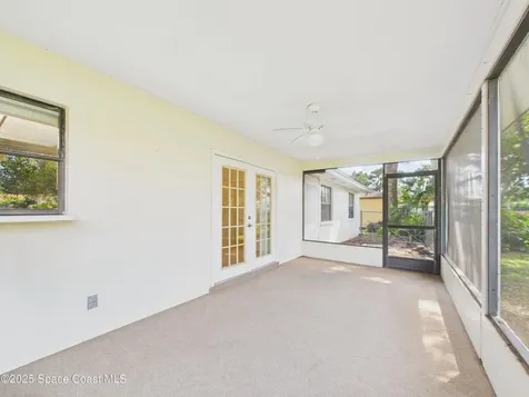 2265 44th Avenue Vero Beach FL 32966