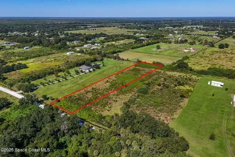 2.69ACRES Huntington Avenue Mims FL 32754