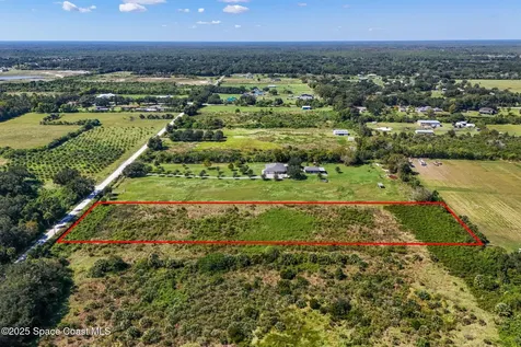 2.69ACRES Huntington Avenue Mims FL 32754