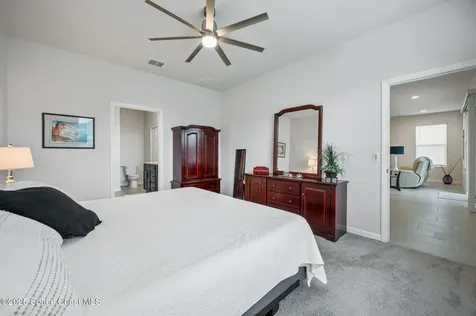 2480 Roygaris Street NW Palm Bay FL 32907