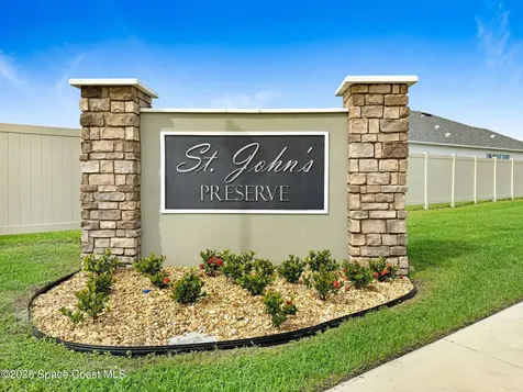 2480 Roygaris Street NW Palm Bay FL 32907