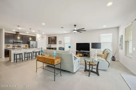 2480 Roygaris Street NW Palm Bay FL 32907
